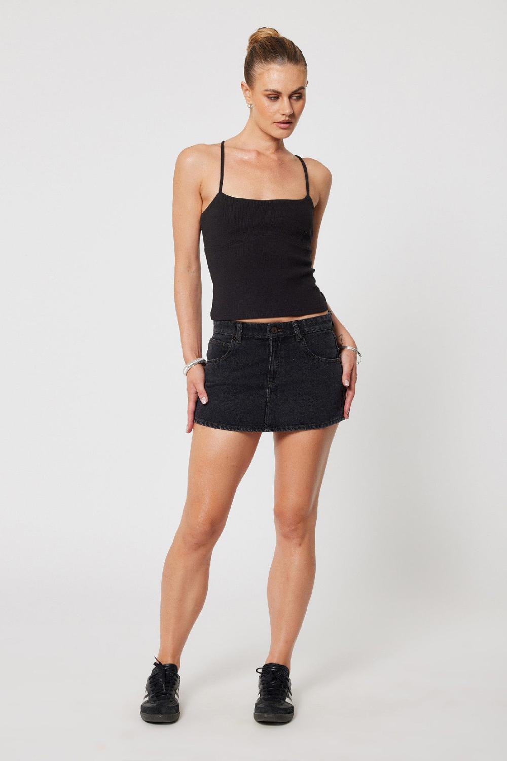 Abrand 99 Low Skirt - Heidi