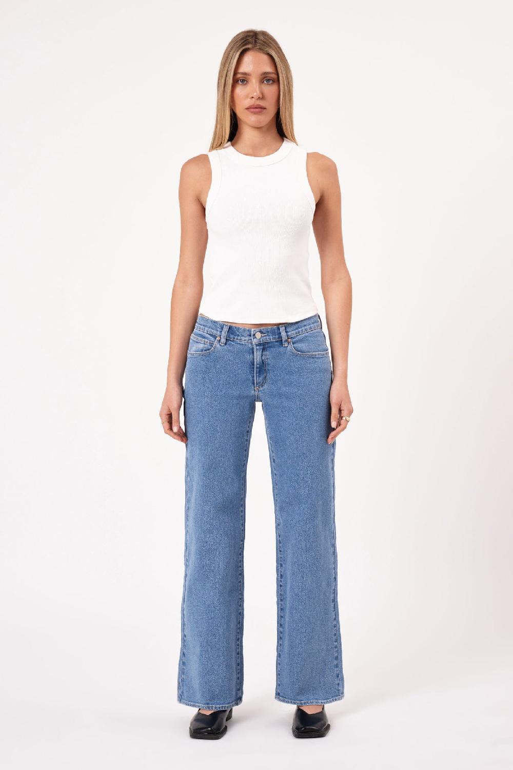 Abrand 99 Low & Wide Natalia Blue