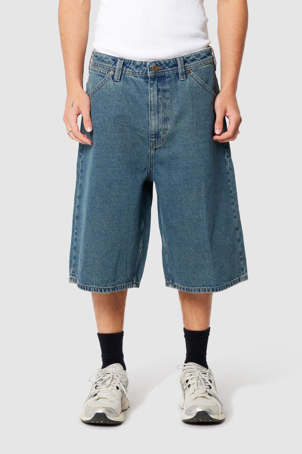 Abrand A6 Big Baggy Short Brett