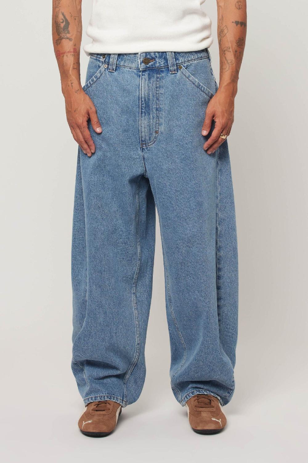 abrand A6 Big Cocoon Francis