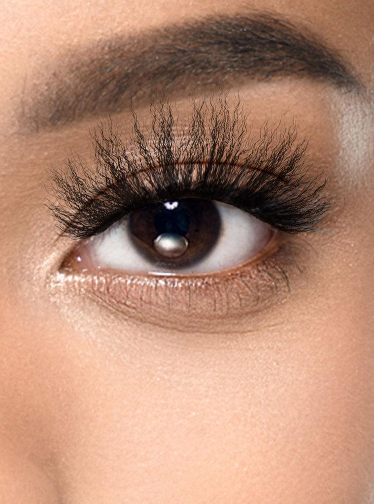 Absolute New York Curvy Wavy Lashes