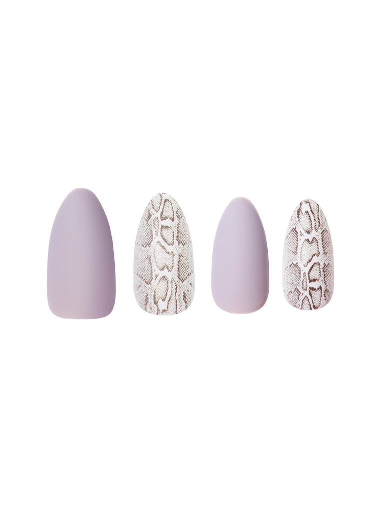 Absolute New York NTTS10 Trendsetter Press On Nails - Almond Medium