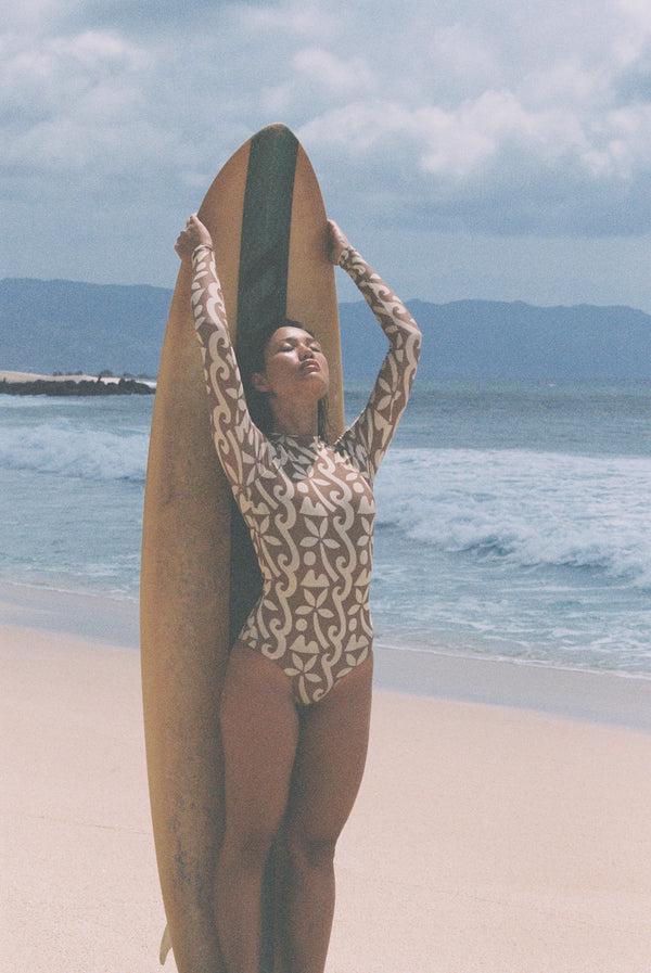 Abysse Ama - Island Long Sleeve Surfsuit
