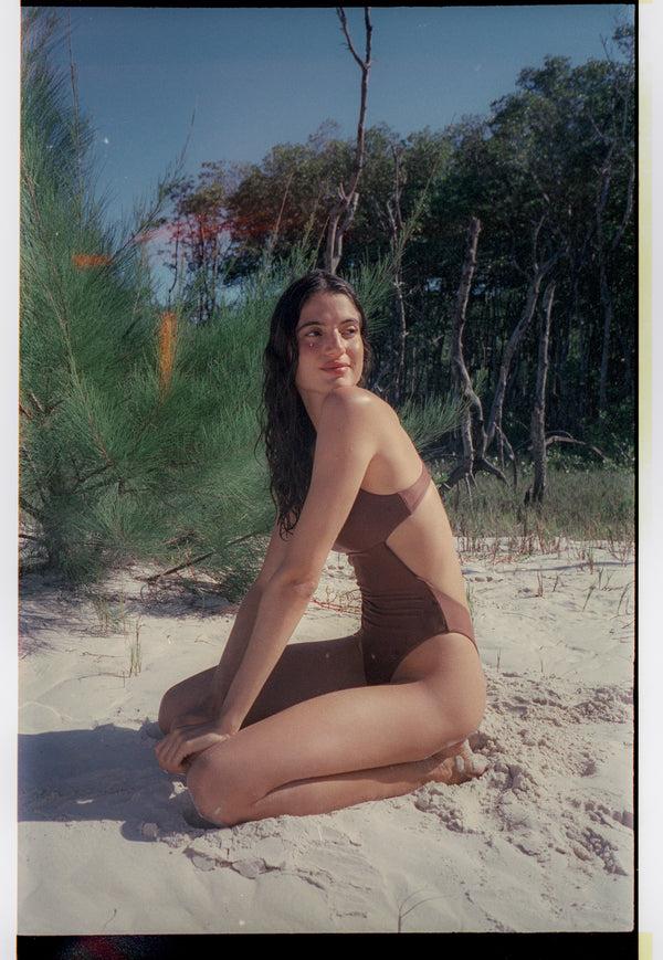 Abysse Margo One Piece - Reef Brown