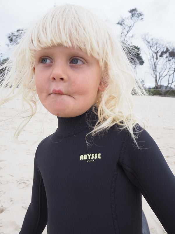 abysse Nai'a Mini Fullsuit - Black