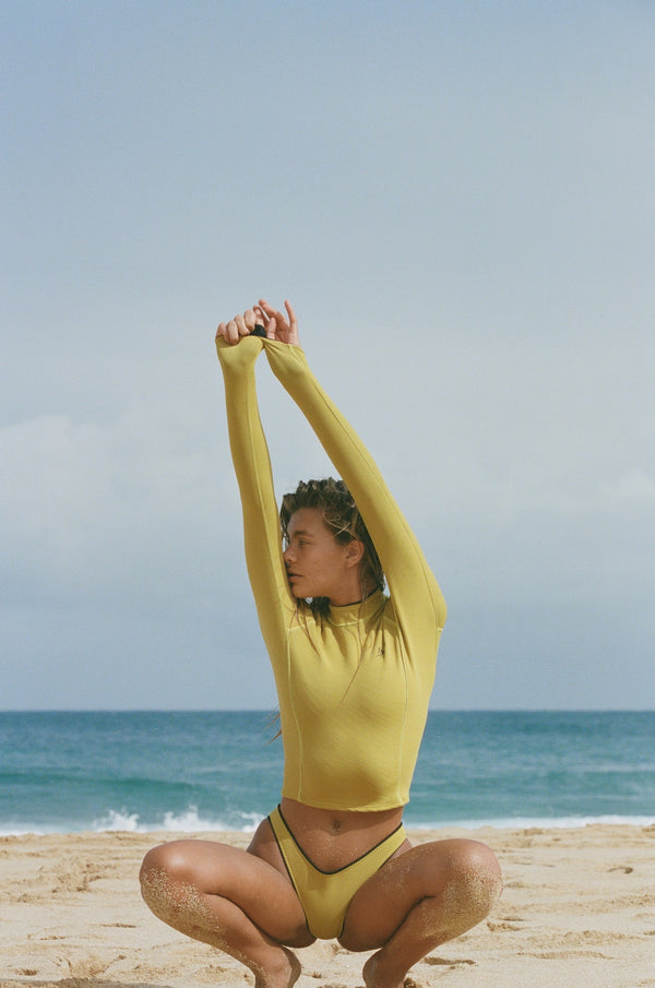 Abysse Pam Rash-Guard Shell Yellow