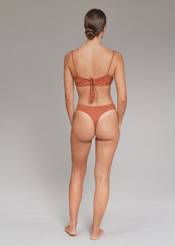 Acacia CALYX TOP - RESORT 2025 Amal