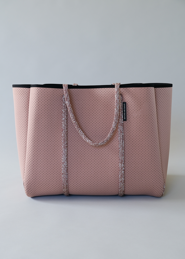 acacia STATE OF ESCAPE – ODYSSEY TOTE