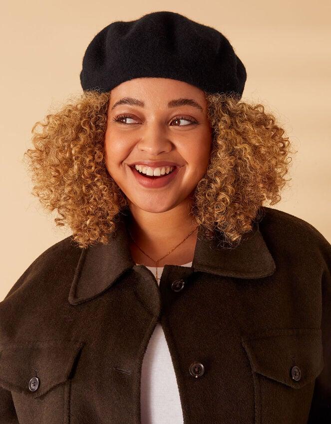 accessorize Beret Hat in Pure Wool
