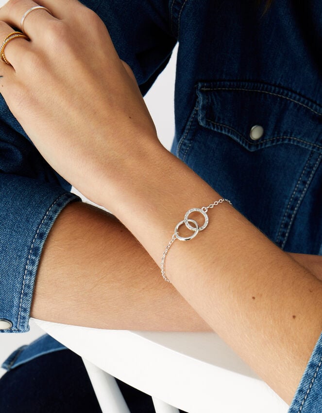 Accessorize Linked Circle Bracelet