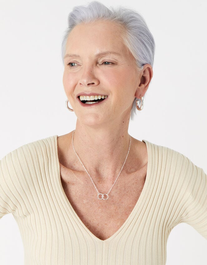 Accessorize Linked Circle Pendant Necklace