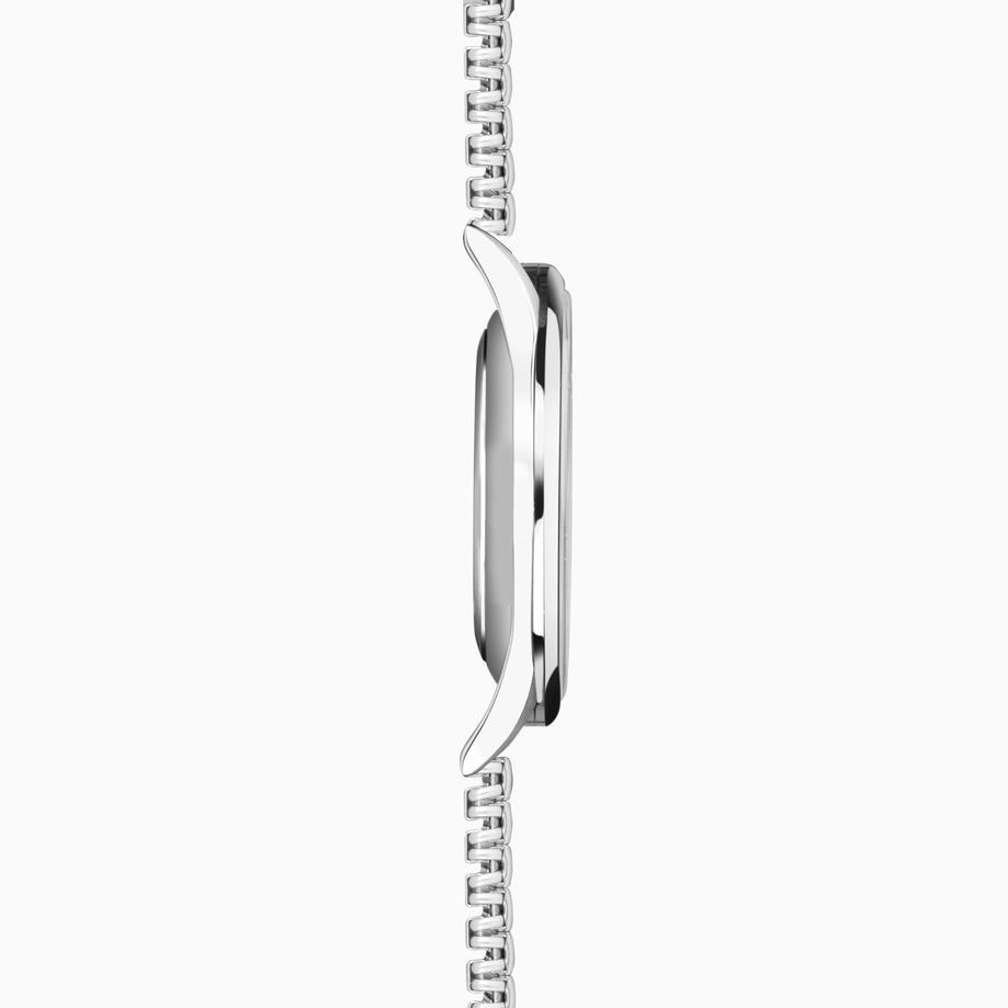 Accurist Accurist Classic Men’s Watch | Silver Case & Stainless Steel Expander Bracelet With Black Dial | 37mm
