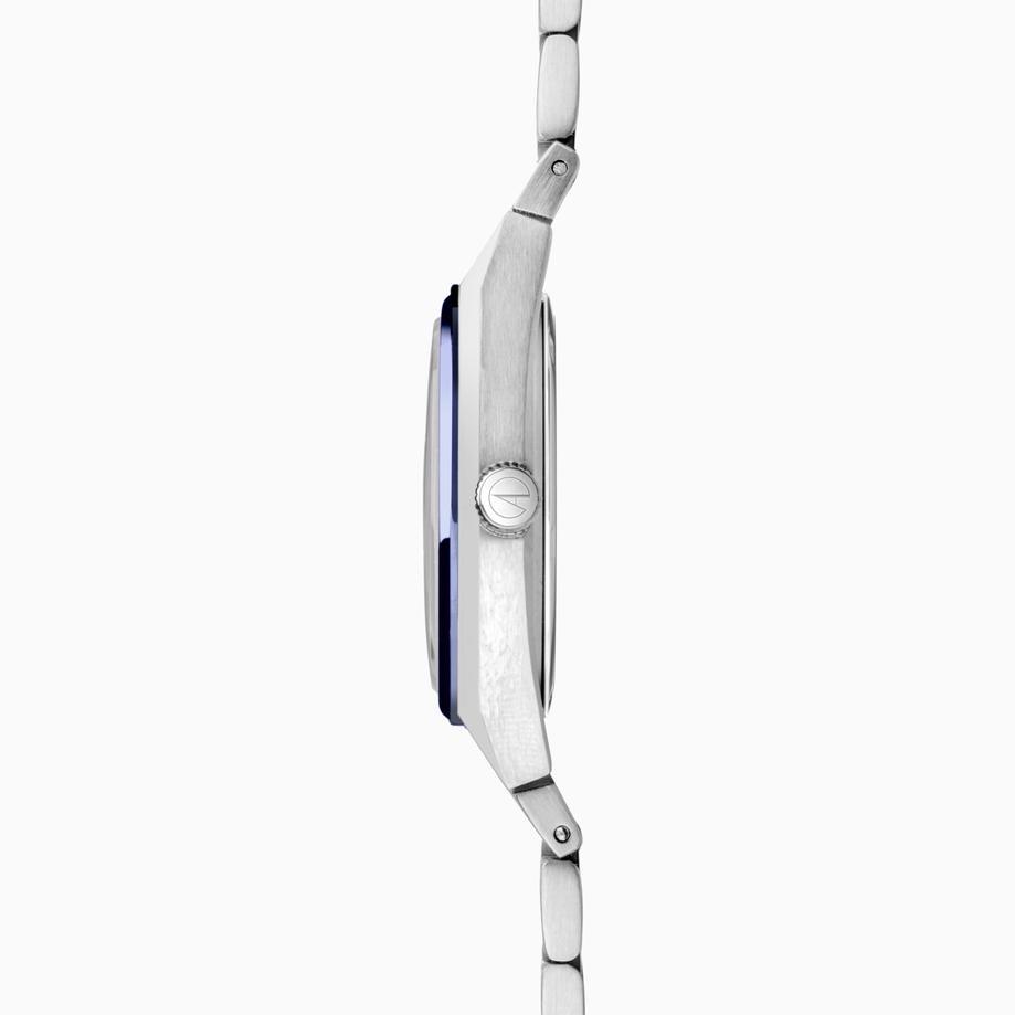 Accurist Accurist Origin Men's Watch | Silver Case & Stainless Steel Bracelet With White Dial | 41mm