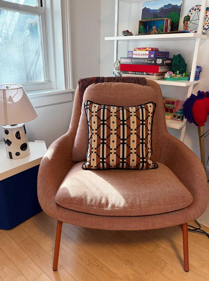 ace & jig hug piped pillow | home | dawn