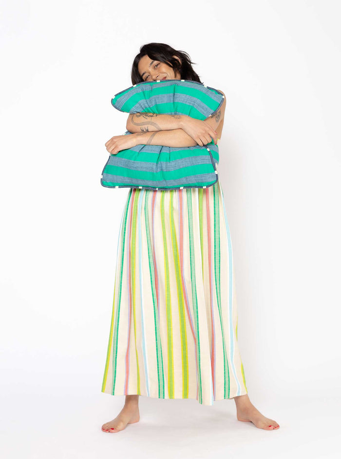 ace & jig hug piped pillow | home | hoops