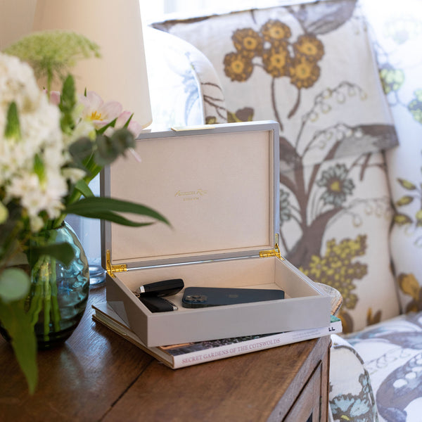 Addison Ross Large Chiffon Lacquer Box With Gold