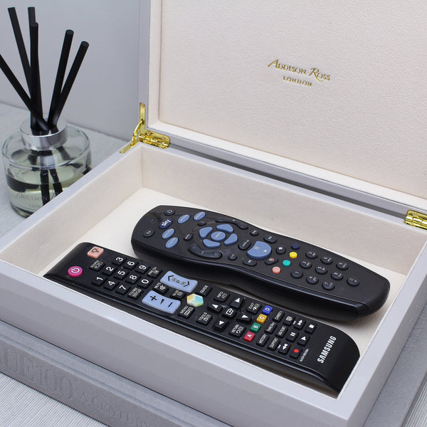 Addison Ross Large White Lacquer Box With Silver