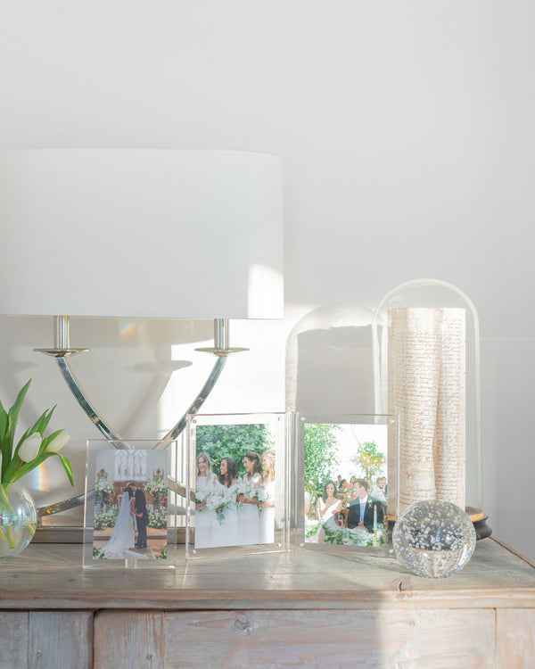 Addison Ross Magnetic Bevel Edged Acrylic Photo Frame