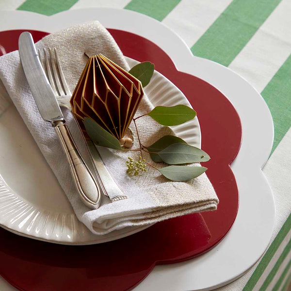 Addison Ross White Large Scallop Lacquer Placemats – Set Of 4