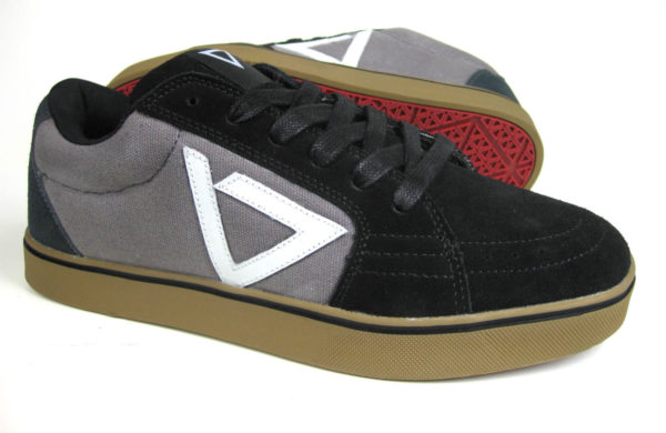 Ade Shoes Inward # Black / Grey / Gum