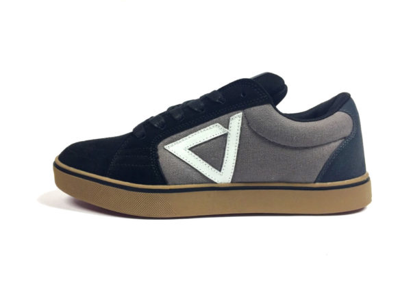 ade shoes Inward # Black / Grey / Gum
