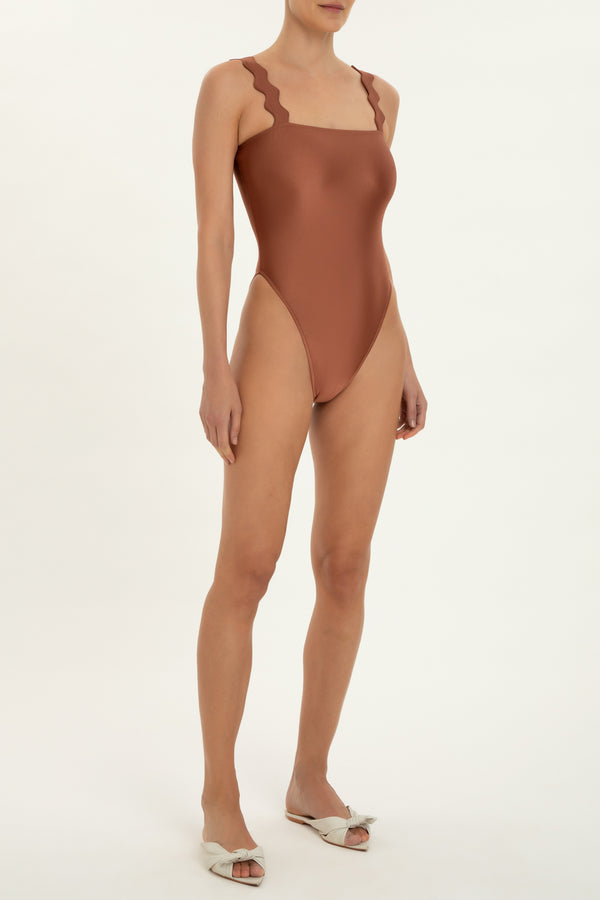 Adriana Degreas Moves High-Leg Swimsuit With Straps