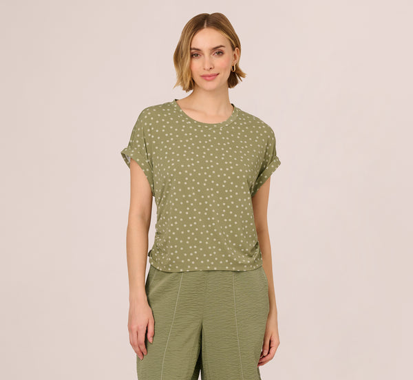 Adrianna Papell Cap Sleeve Ruched Side Top In Oil Green Scribble Daisy
