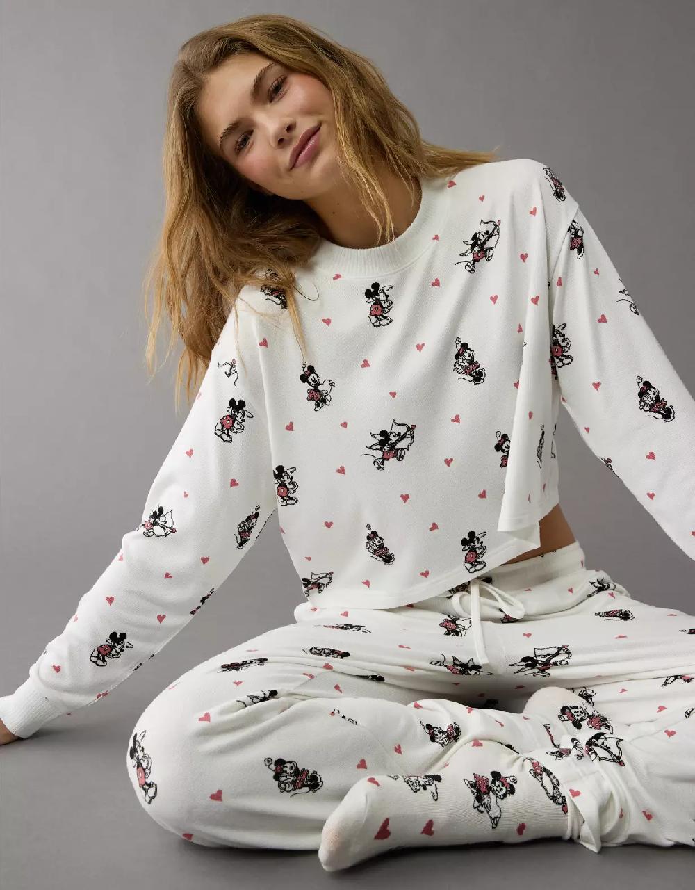 aeo AE Mickey Mouse Valentine's Day Plush Pants PJ Set