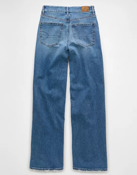 Aeo AE Strigid Curvy Super High-Waisted Baggy Straight Jean