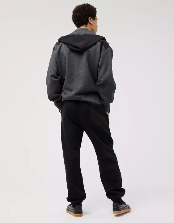 Aeo AE 24/7 Tech Fleece Jogger