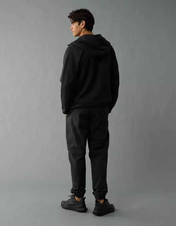 Aeo AE 24/7 Tech Jogger