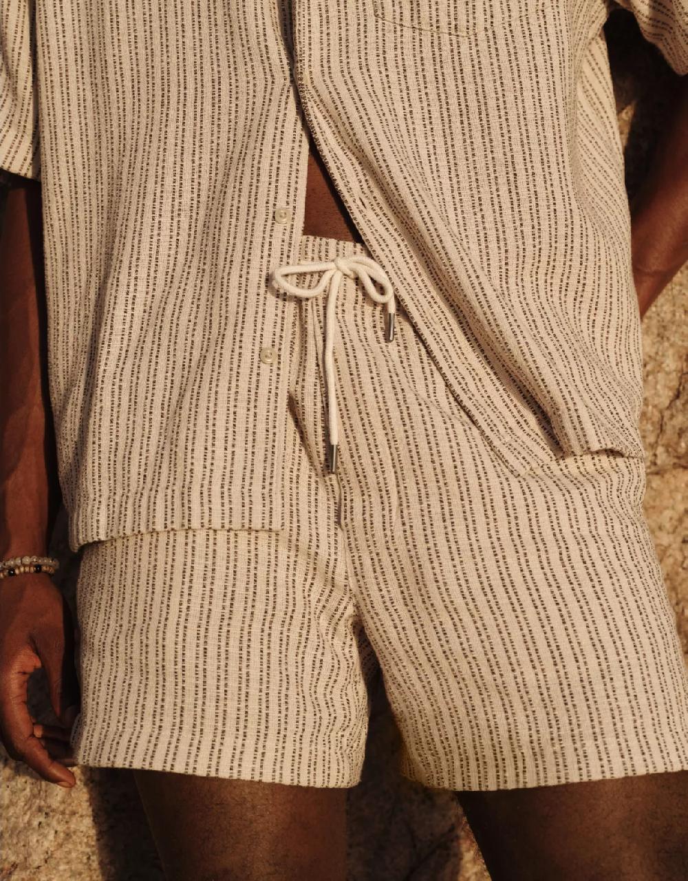 aeo AE 5" Lived-In Trekker Short