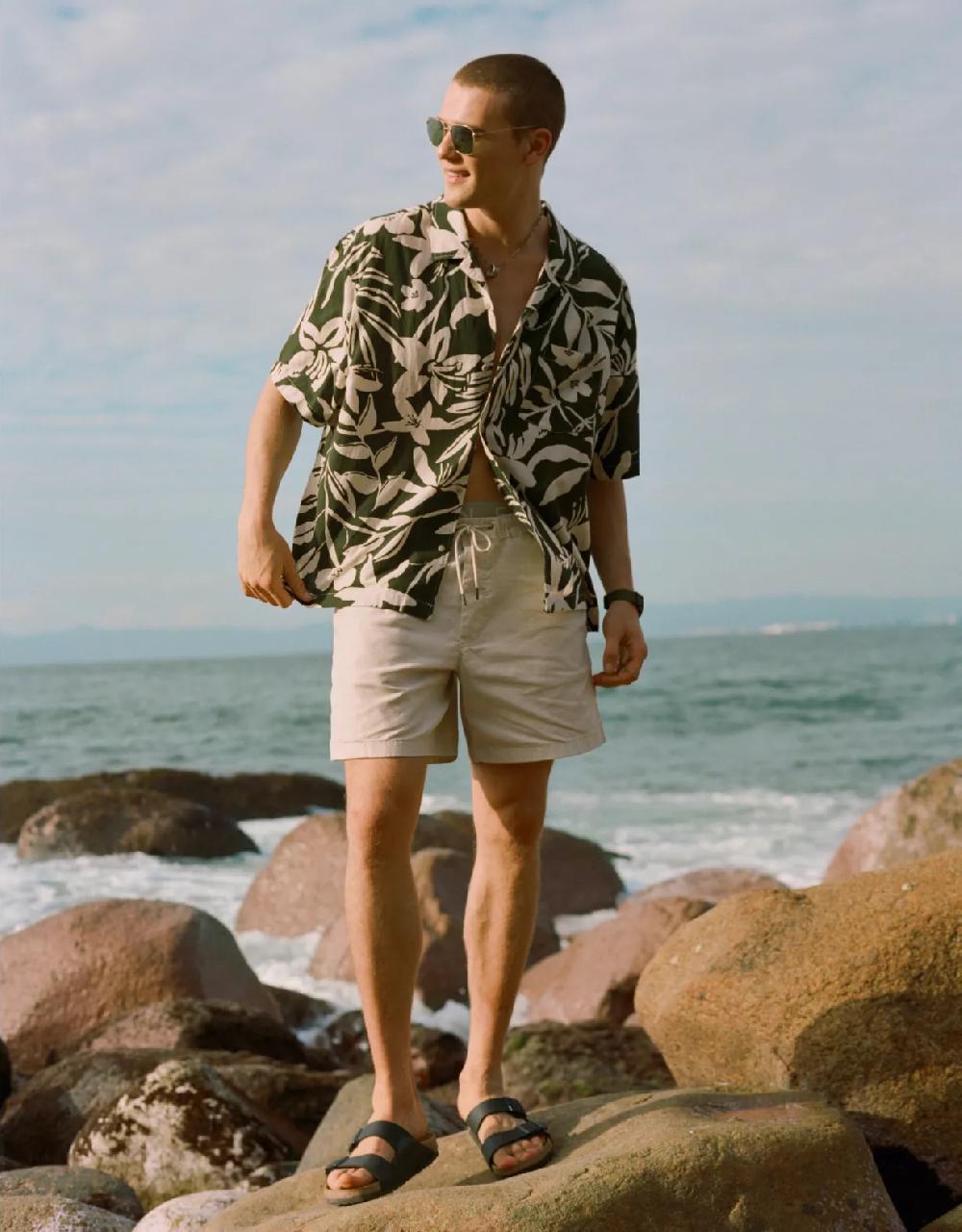 aeo AE 7" Flex Linen-Blend Trekker Short