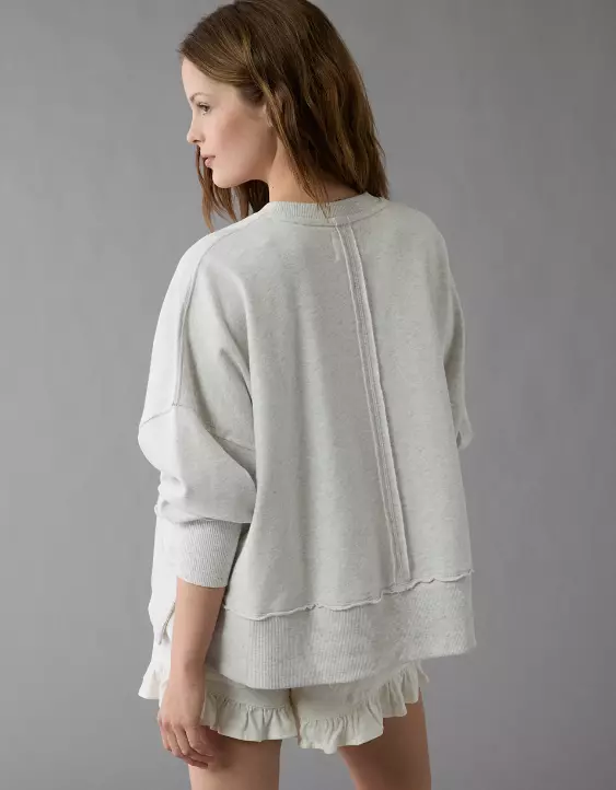 Aeo AE Big Hug Crew Neck Sweatshirt