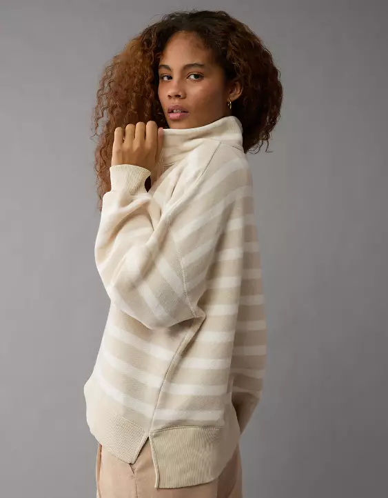 Aeo AE Big Hug Henley Sweatshirt