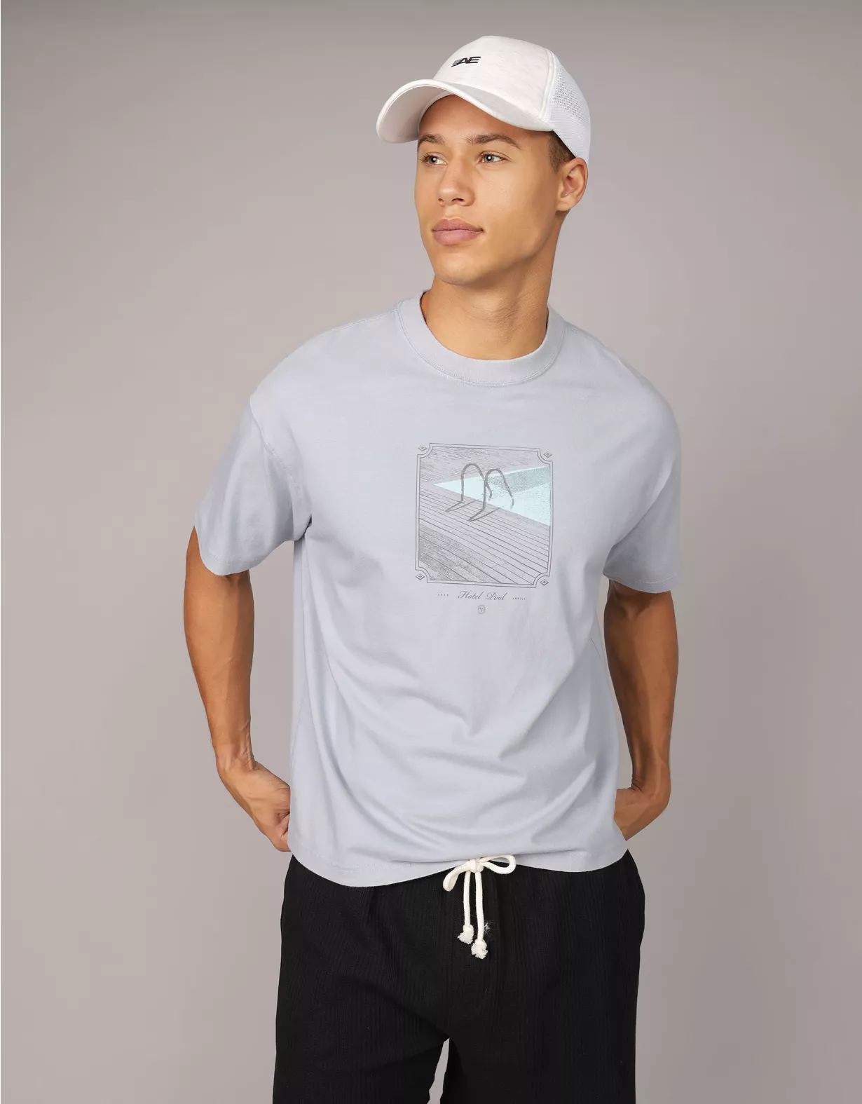 aeo AE Boxy Graphic T-Shirt