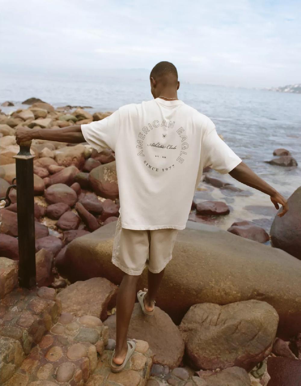aeo AE Boxy Logo Graphic T-Shirt