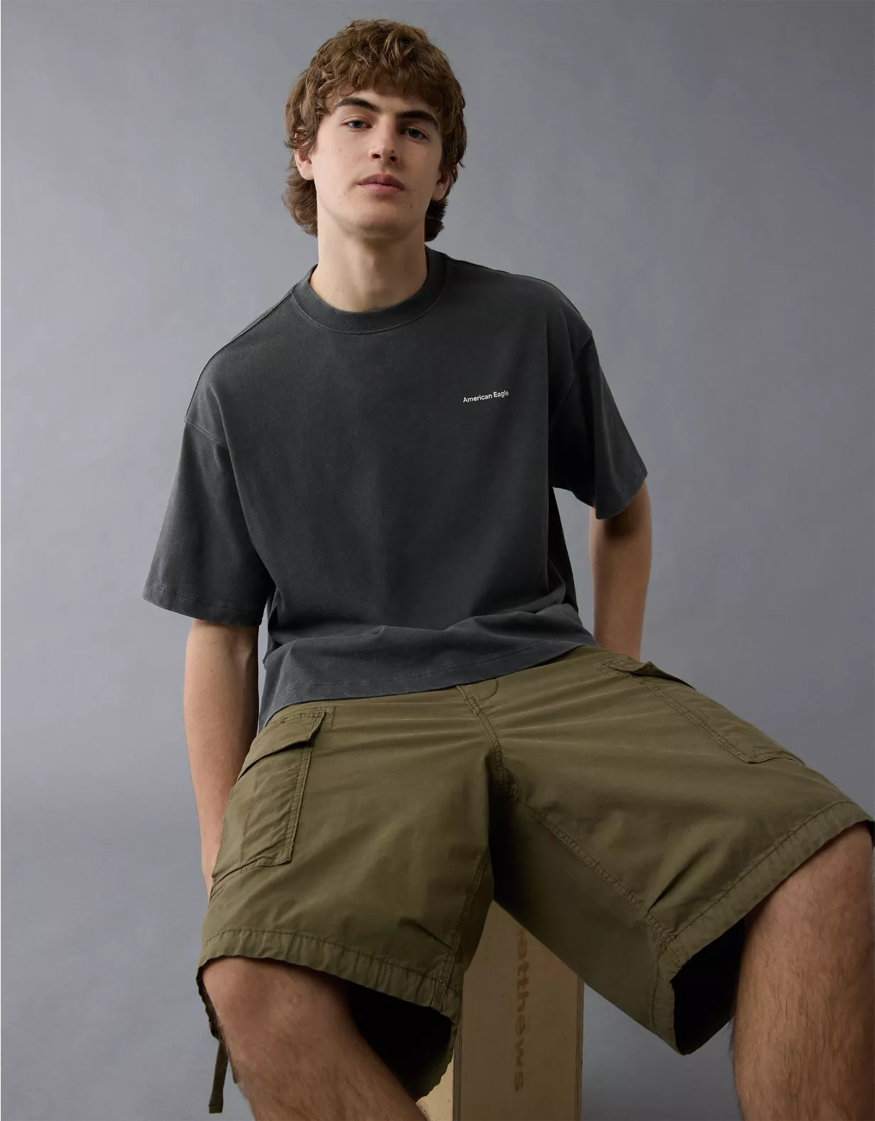 aeo AE Boxy Logo Graphic T-Shirt