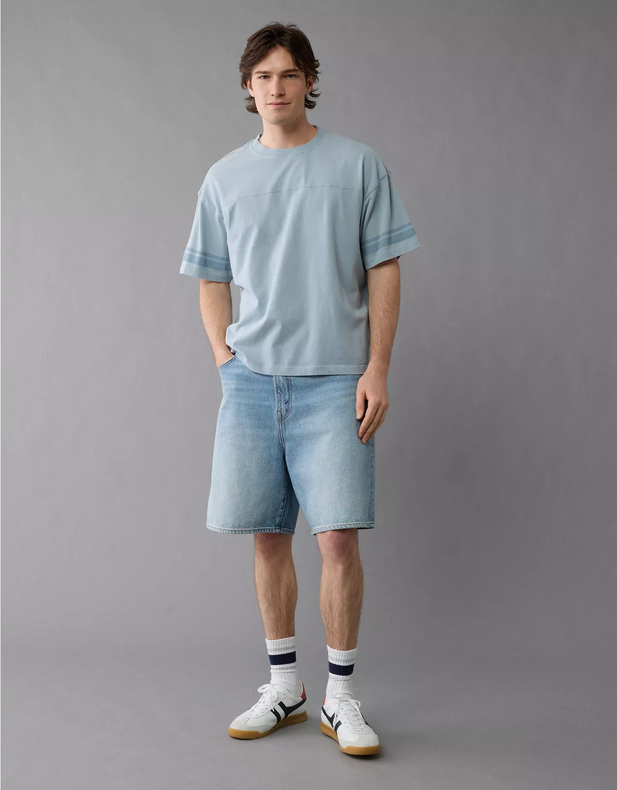 aeo AE Boxy Sueded Football T-Shirt