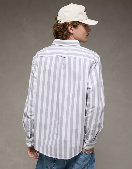 Aeo AE Everyday Classic Fit Oxford Button-Up Shirt