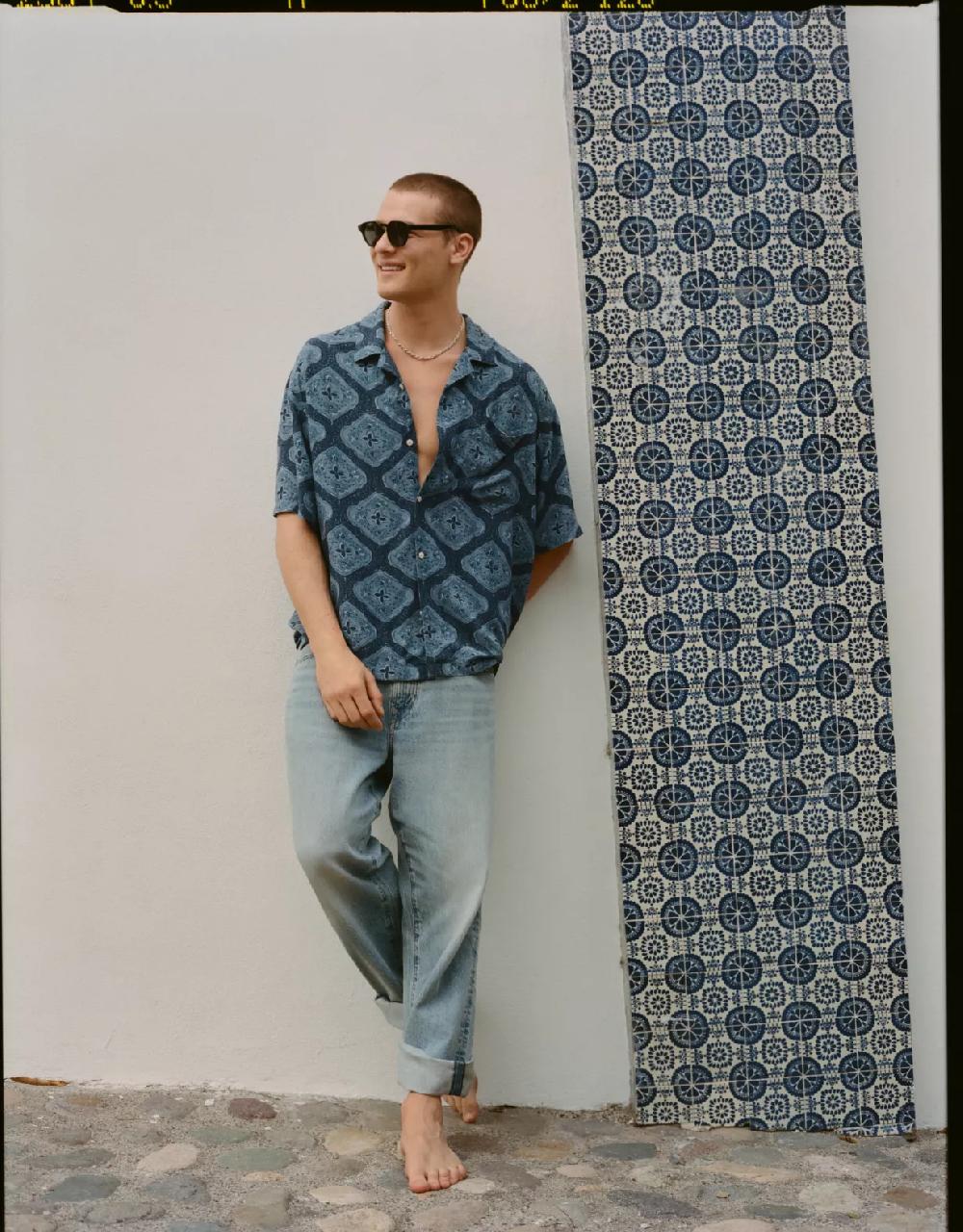 aeo AE Lightweight Loose Jean