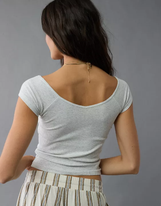 Aeo AE Saltwash V-Neck Baby Tee