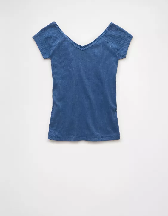 Aeo AE Saltwash V-Neck Baby Tee