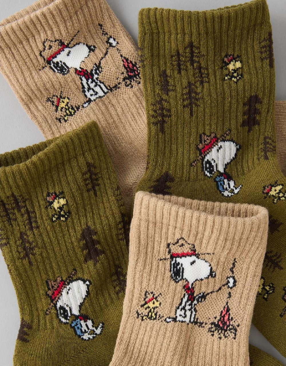 Aeo AE Snoopy Campfire Cropped Crew Socks 2-Pack