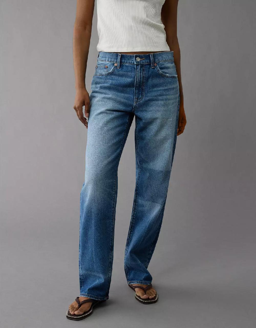 aeo AE Strigid Low-Rise Ex-Boyfriend Jean