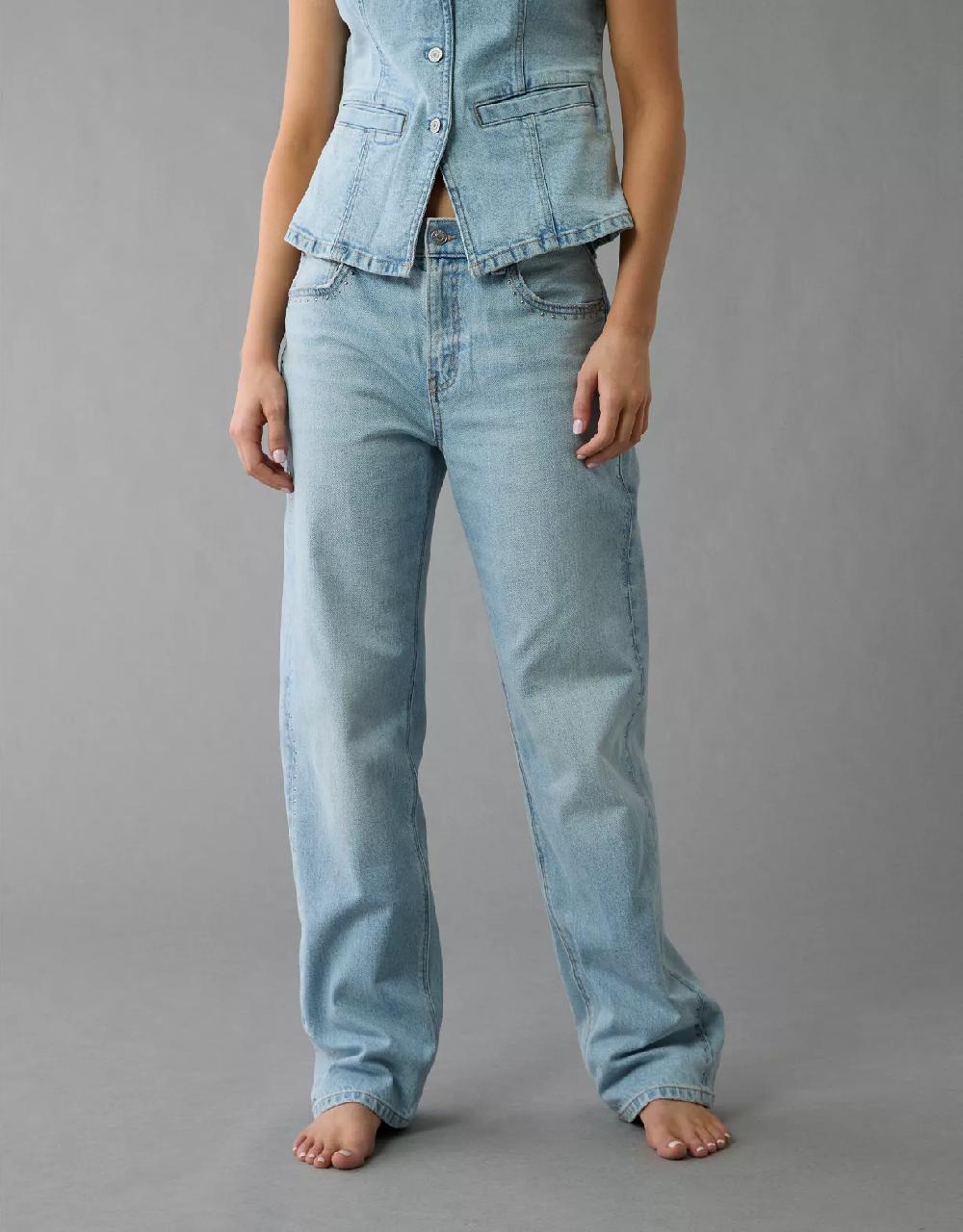 aeo AE Strigid Low-Rise Ex-Boyfriend Jean