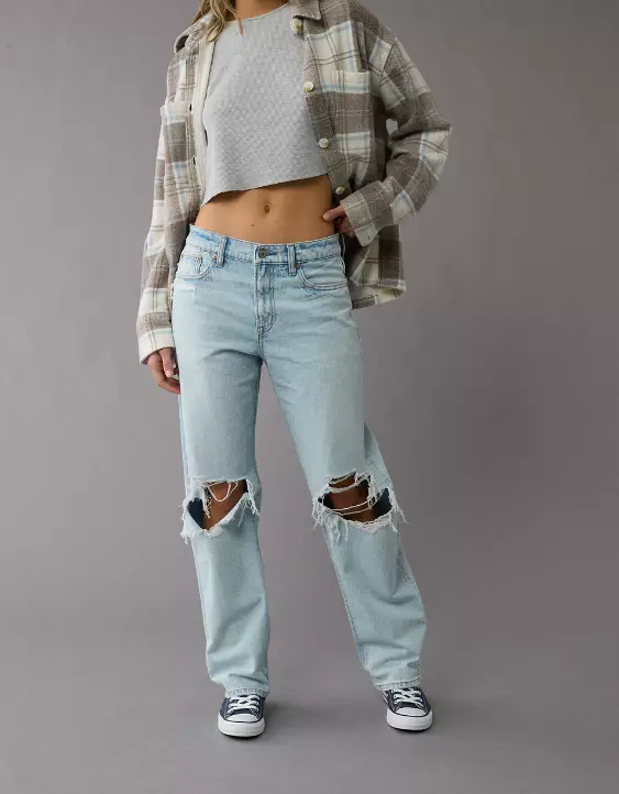 Aeo AE Strigid Ripped Low-Rise Ex-Boyfriend Jean