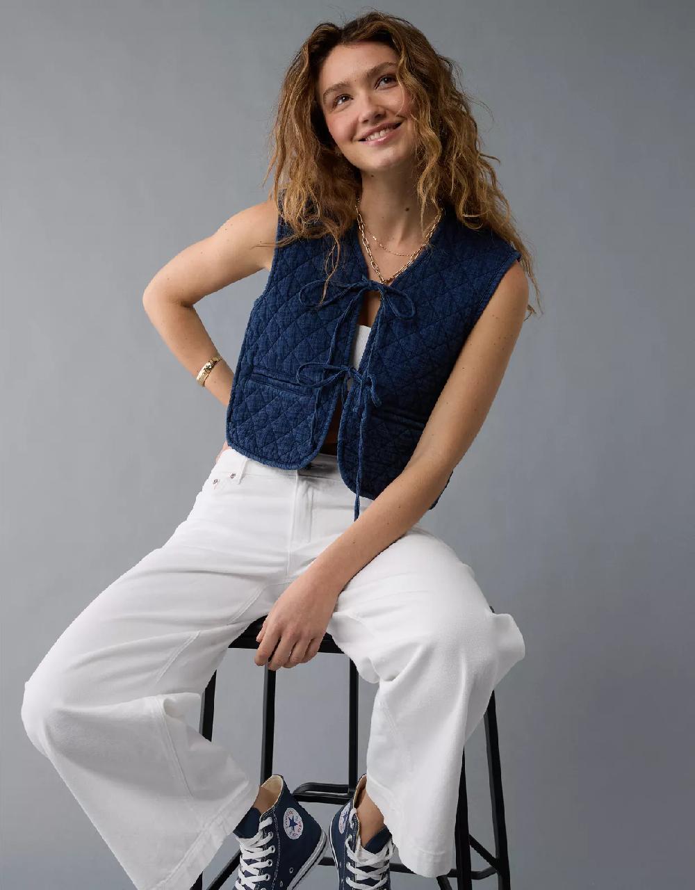 aeo AE Tie Front Quilted Vest