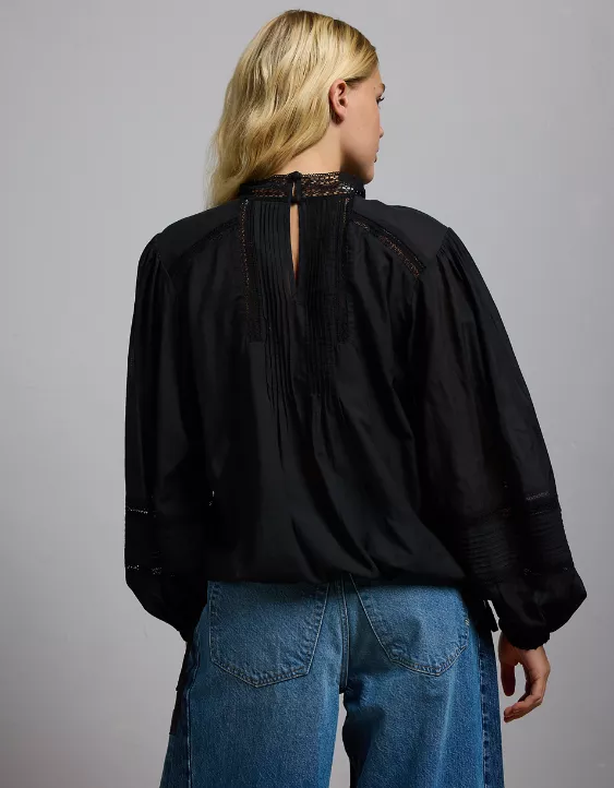 Aeo AE77 Premium Lace Peasant Blouse