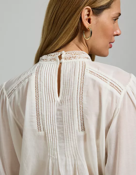 Aeo AE77 Premium Lace Peasant Blouse